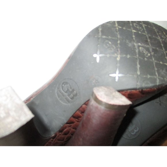 *Gianni Bini Brown Patent Croc Squared Toe Pumps - Picture 8 of 8